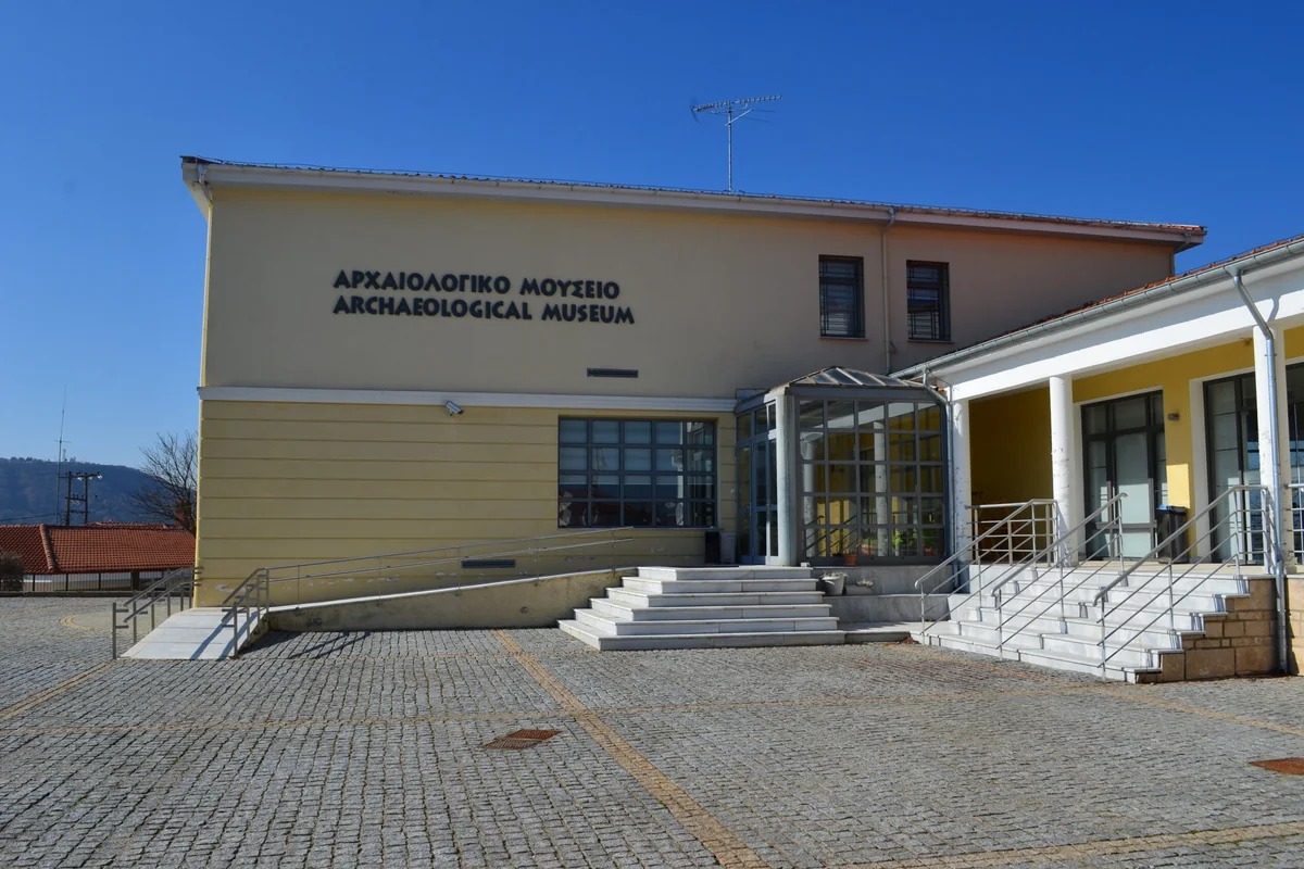 Αρχαιολογικό Μουσείο Άργους Ορεστικού Φωτογραφία προορισμού · Αρχαιολογικό Μουσείο Άργους Ορεστικού