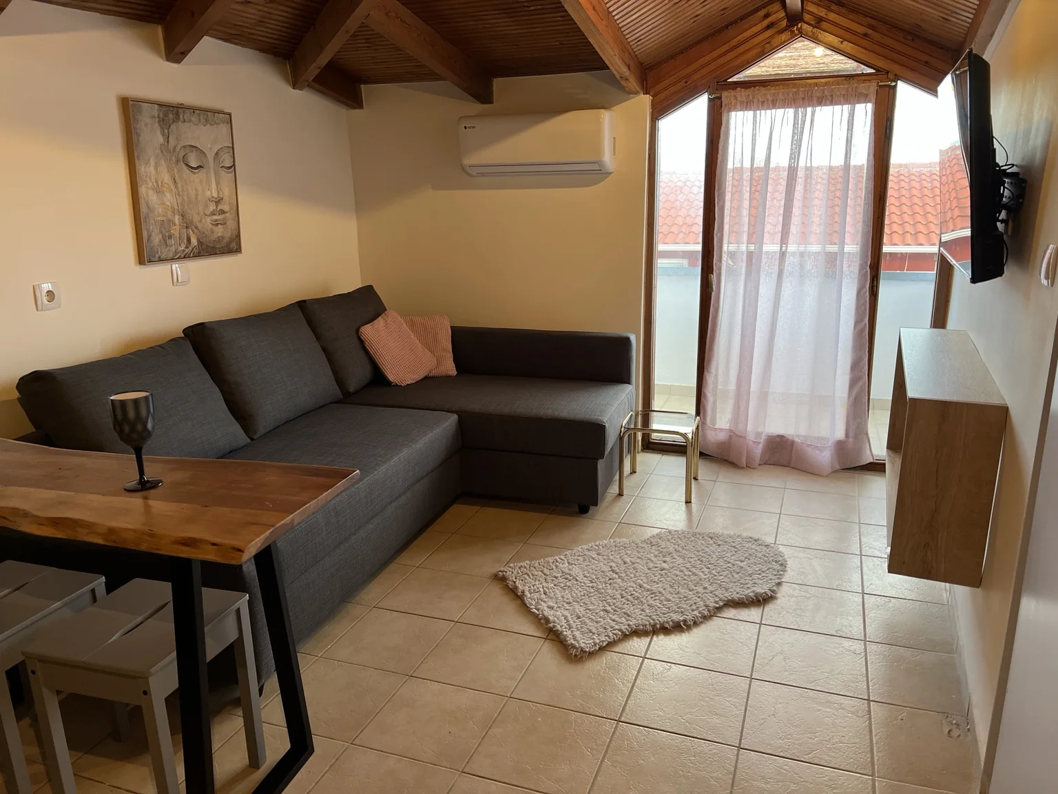 Sweet Home Lake View Loft 35 τ.μ. · 1